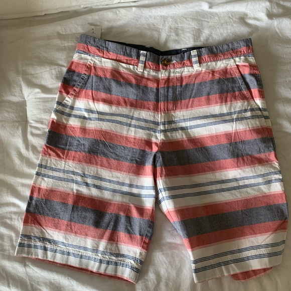 Men’s brand new Tommy Hilfiger shorts - Picture 3 of 6